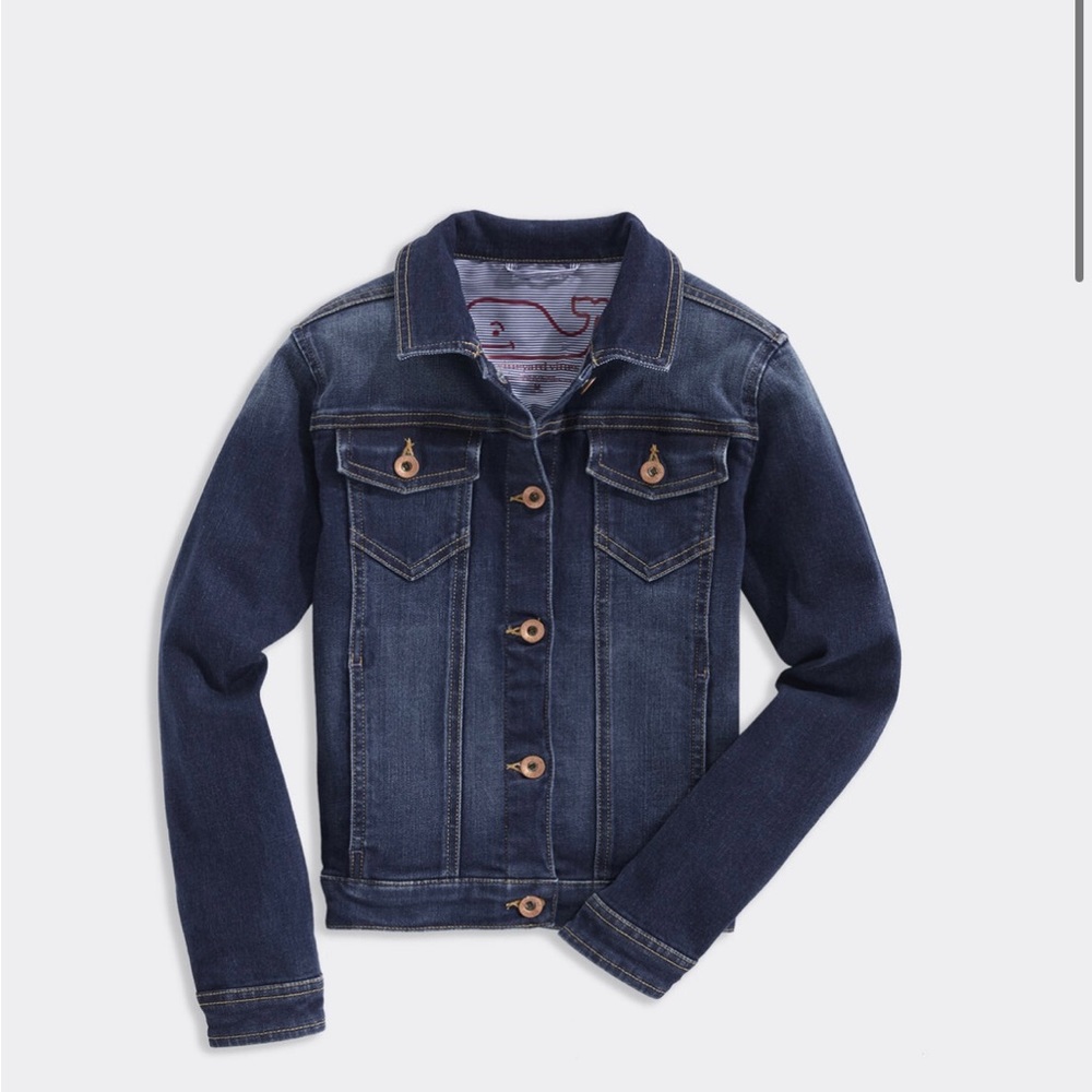Vineyard Vines Girl’s denim jacket (M size 10-12) NEW